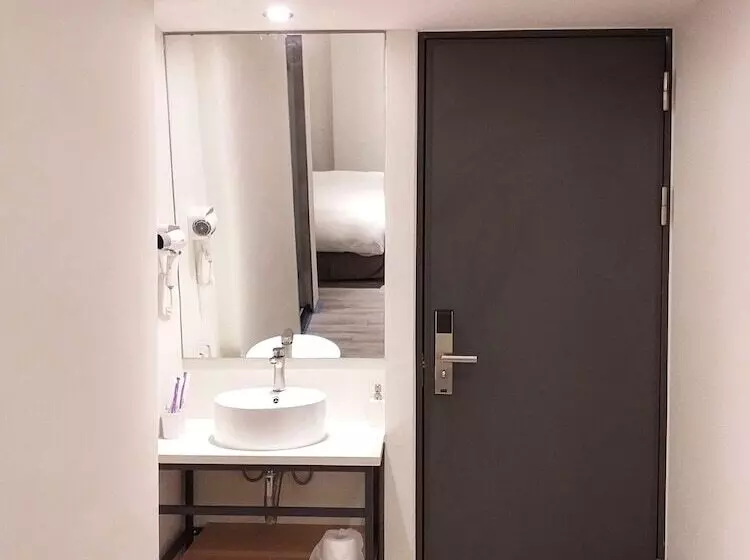 هاستل Green Hotel   Chiayi