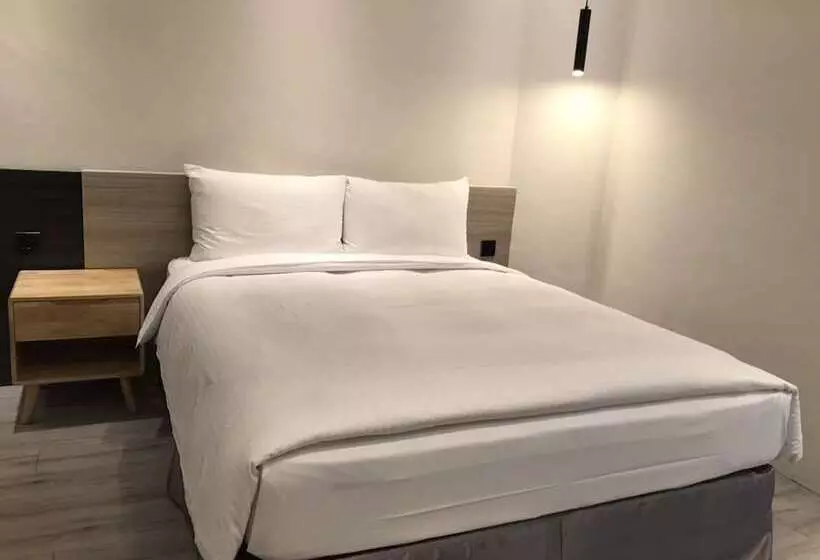 هاستل Green Hotel   Chiayi