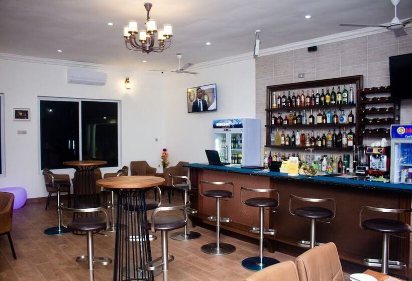 בית מלון כפרי Grace Garden