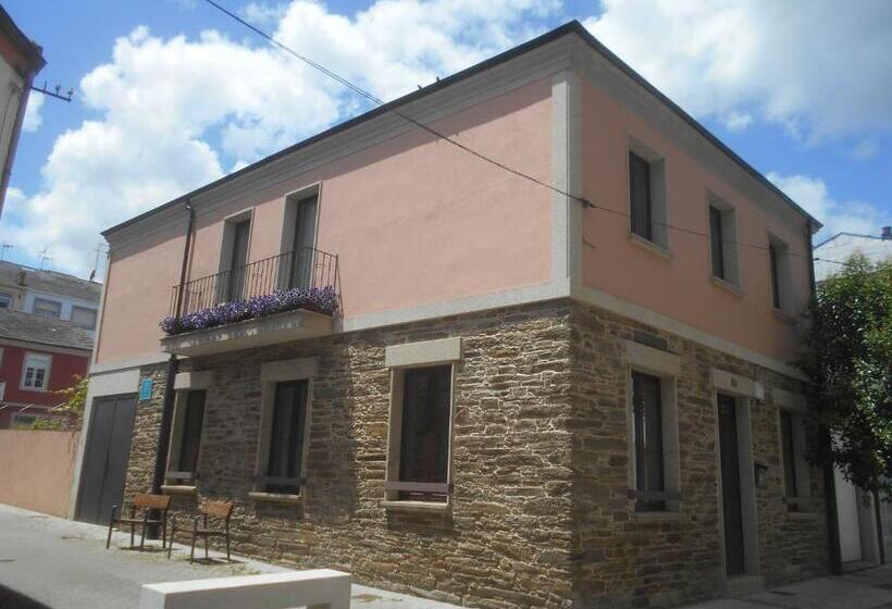 پانسیون Xardín De Estrelas