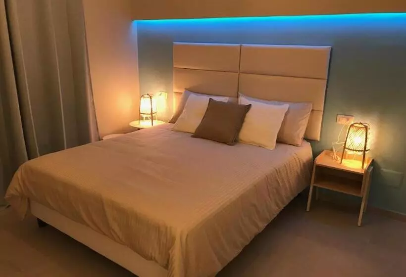 ホテル Esmeralda Ss