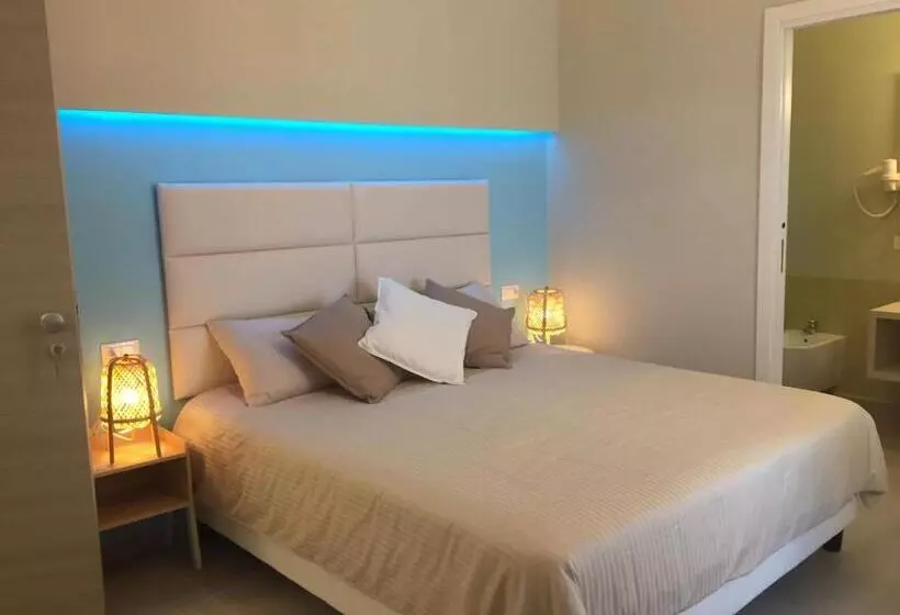 ホテル Esmeralda Ss