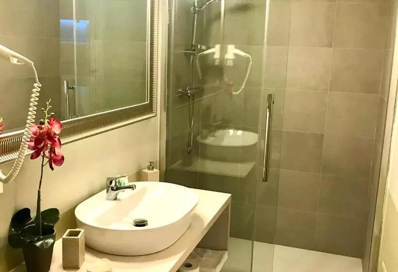 ホテル Esmeralda Ss