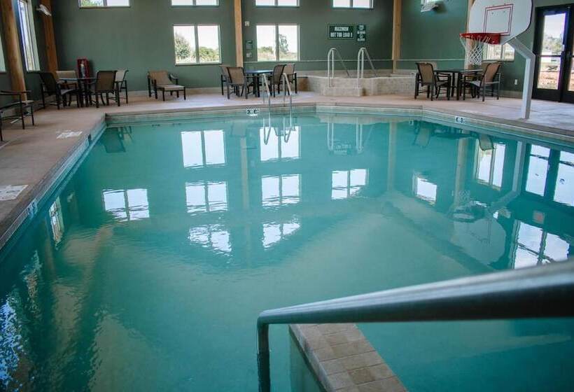 فندق The Lodge At Mauston