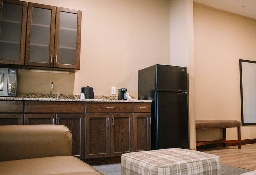 فندق The Lodge At Mauston