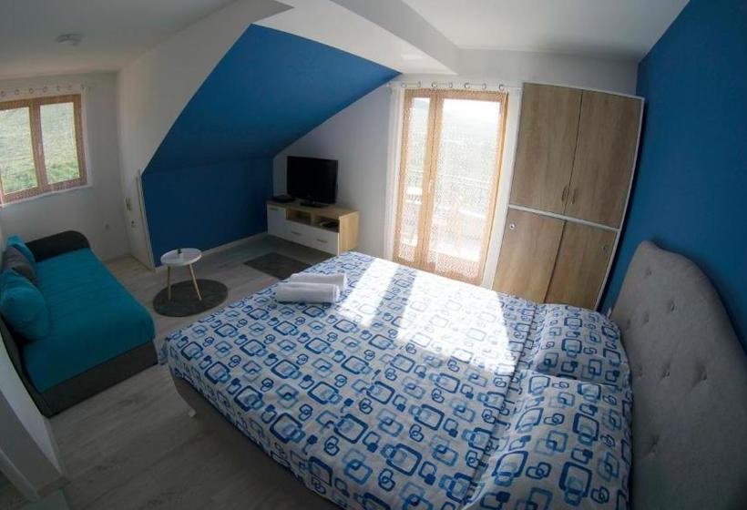 پانسیون Apartments Ena