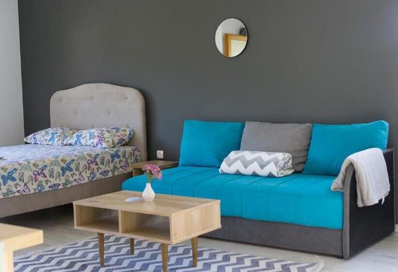 پانسیون Apartments Ena