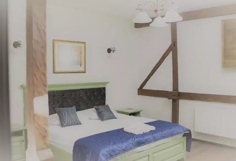 Hotelli La Curtea Domneasca