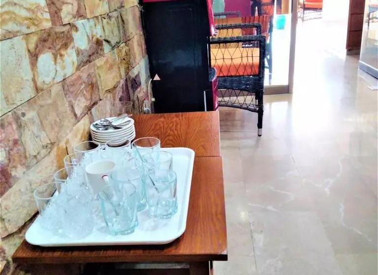 هتل Vista Inn Dha