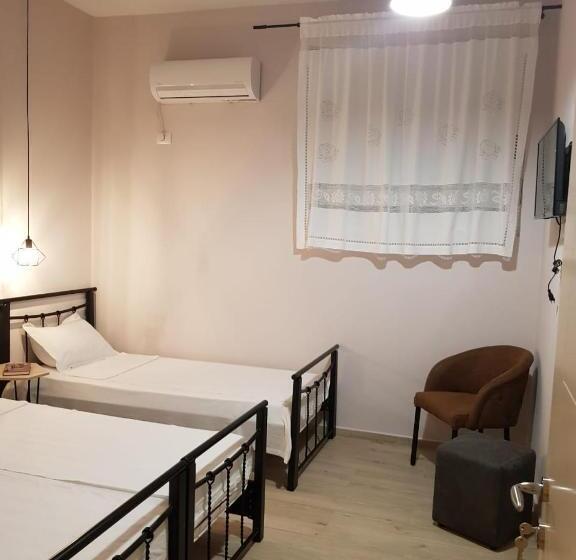 Пансион Dimitri Guest House