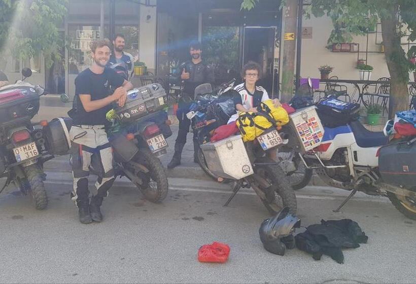 Пансион Dimitri Guest House