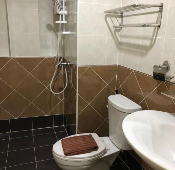 16 Good Place Pattaya