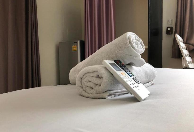 16 Good Place Pattaya