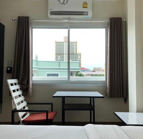 16 Good Place Pattaya