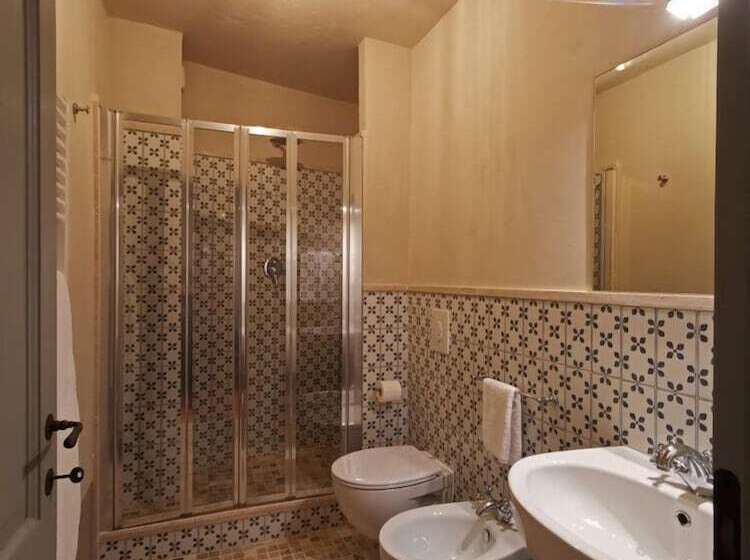 هتل Agriturismo La Terrazza