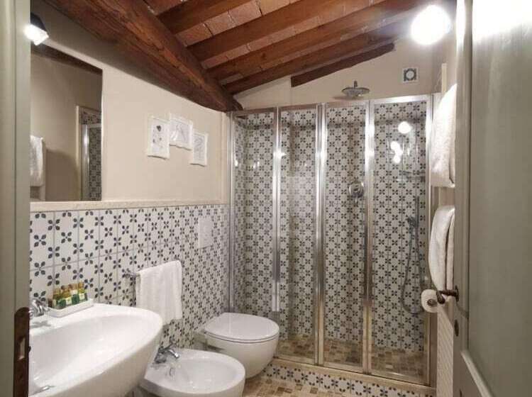 هتل Agriturismo La Terrazza