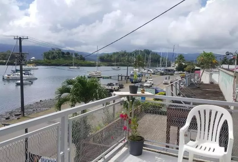 Hotelli Bay View Barbers Lodge