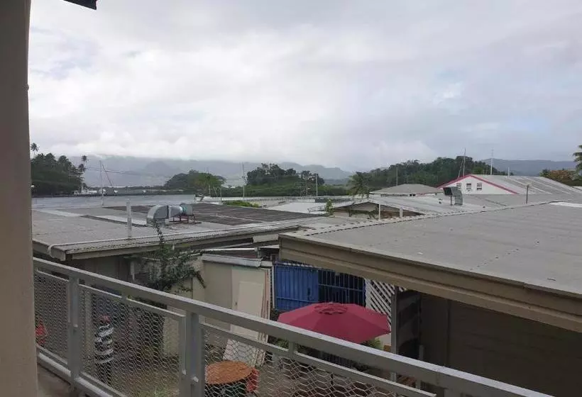 Hotelli Bay View Barbers Lodge