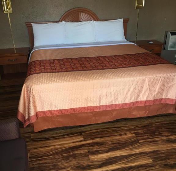 فندق Hilltop Inn