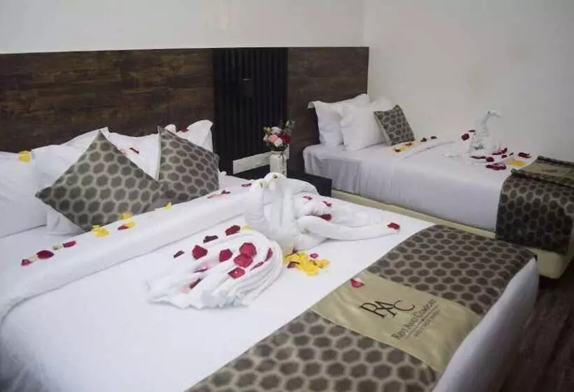 هتل Rest And Comfort Boutique