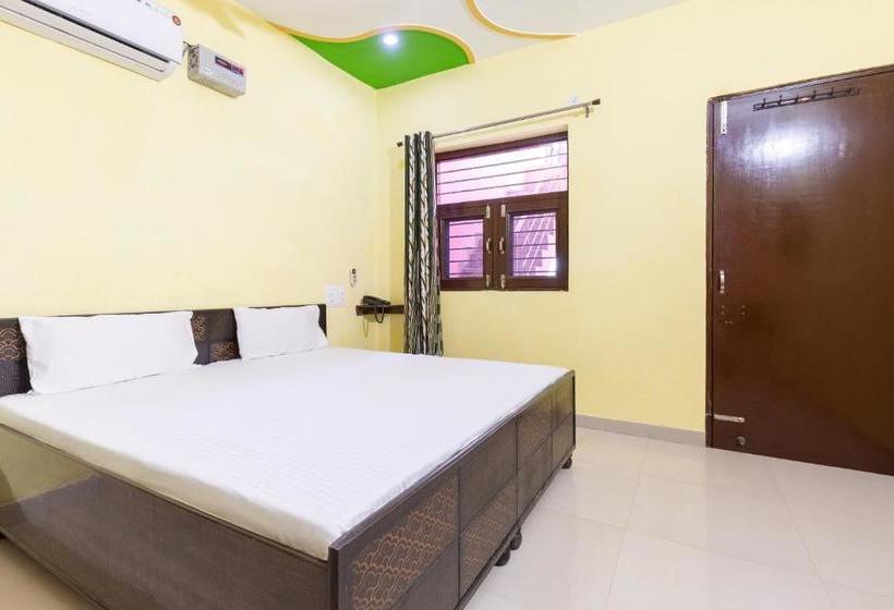 Spot On 41021 Motel Krishna