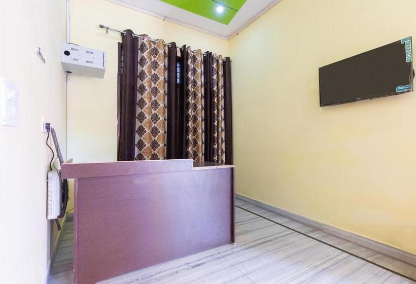 Spot On 41021 Motel Krishna