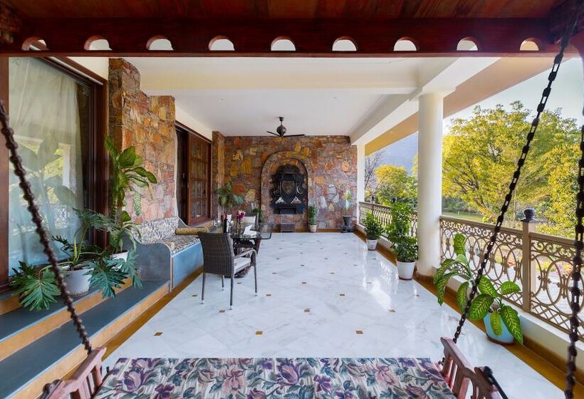 Vatsalya Vihar   A Luxury Pool Villas Resort