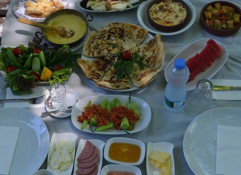 Beyaz Ev Butik Otel Masukiye