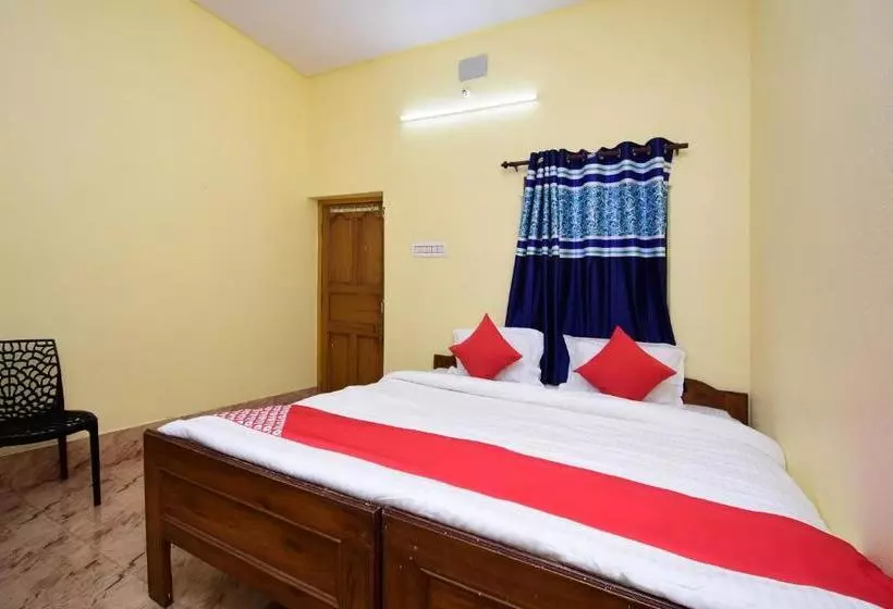 Hotelli Oyo 37829  Mishra S