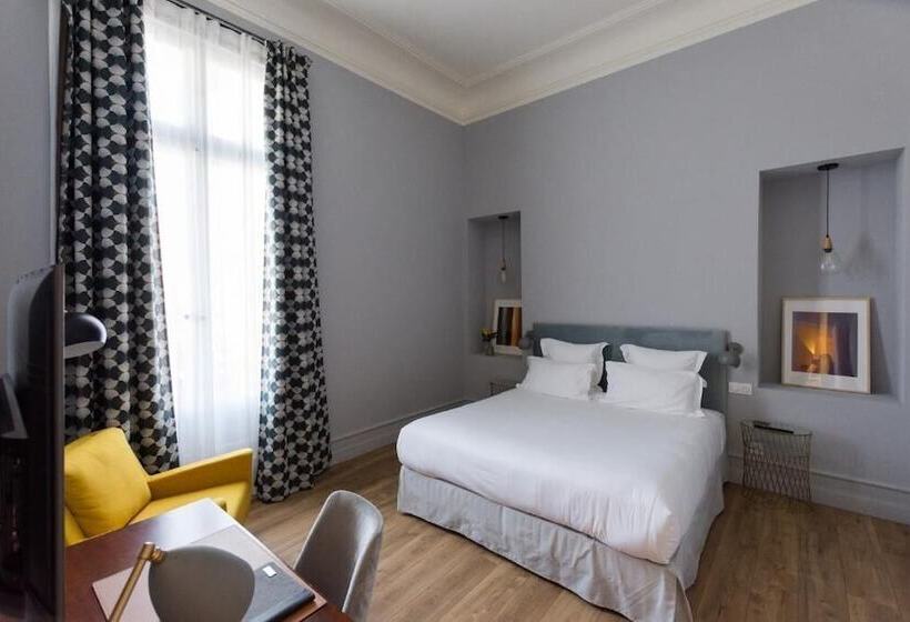 پانسیون De L'anglais, Guesthouse