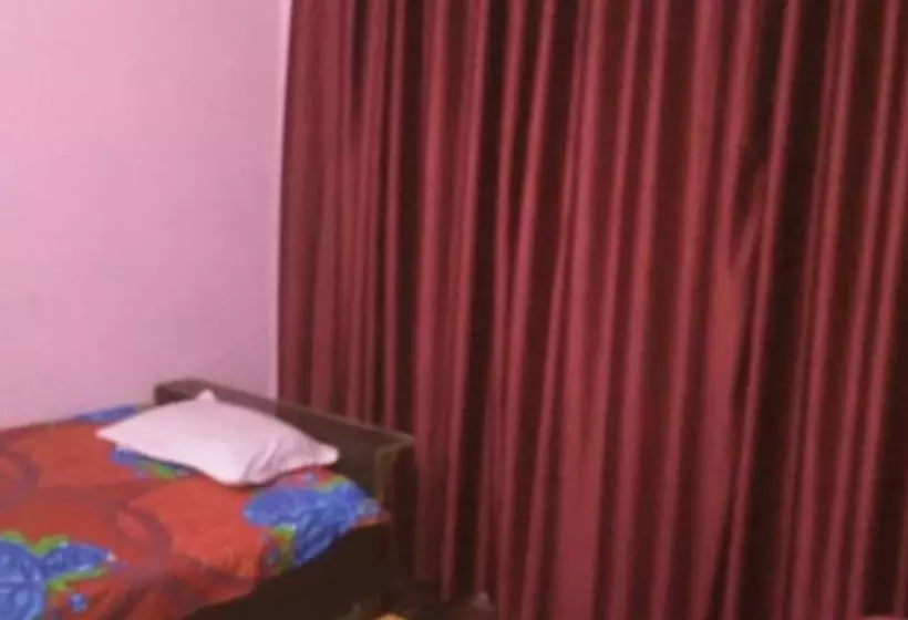 Majatalo K.s.n. Varanasi Paying Guest House