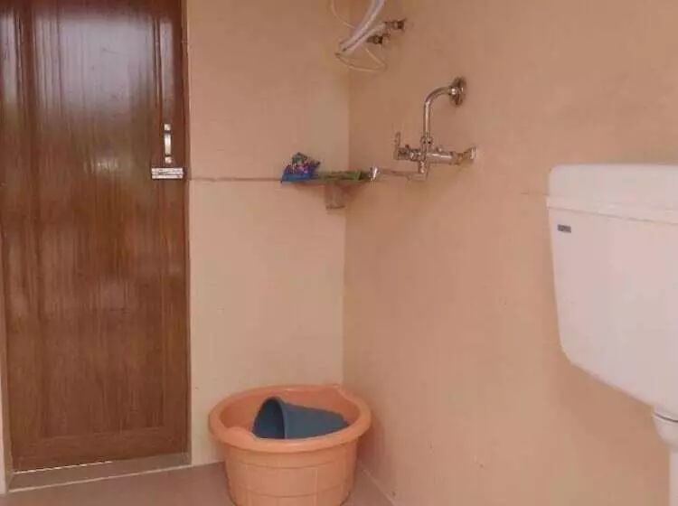 Majatalo K.s.n. Varanasi Paying Guest House