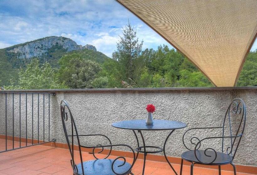 פנסיון La Sosta