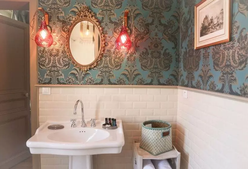 ペンション Le Manoir Des Chevaux Dores