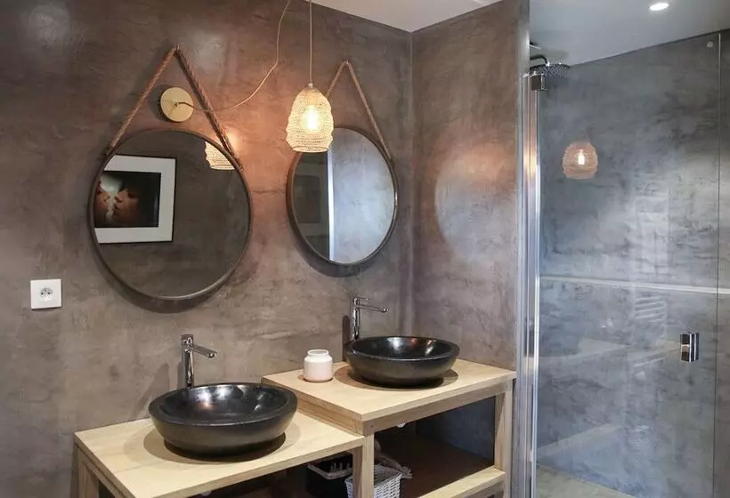 ペンション Le Manoir Des Chevaux Dores