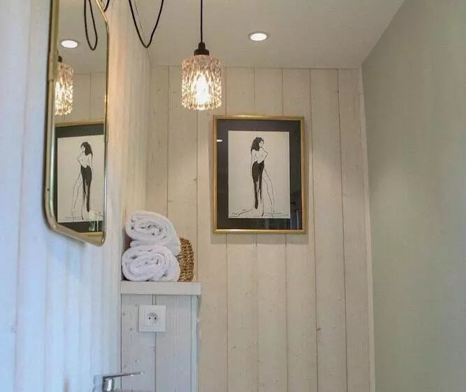 ペンション Le Manoir Des Chevaux Dores