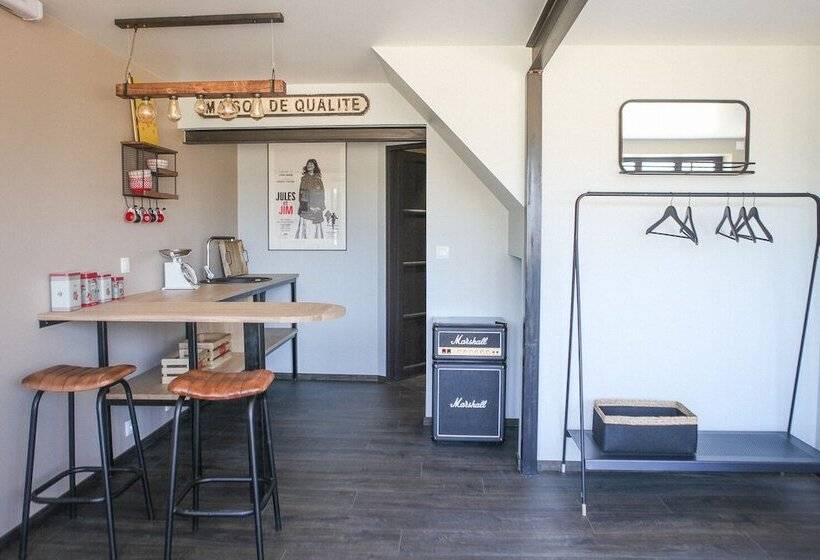 بنسيون Le Manoir Des Chevaux Dores