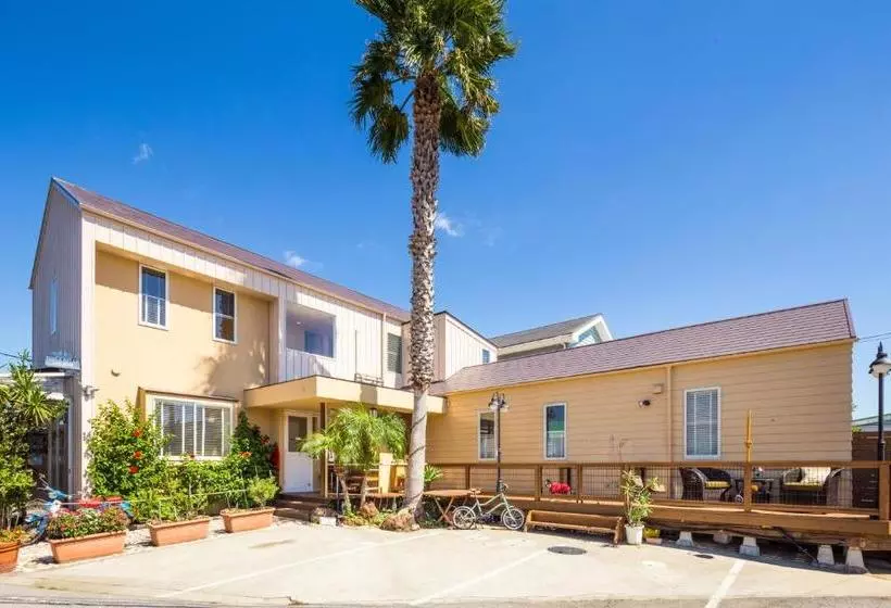 Hostel Cafe  Isola Bella