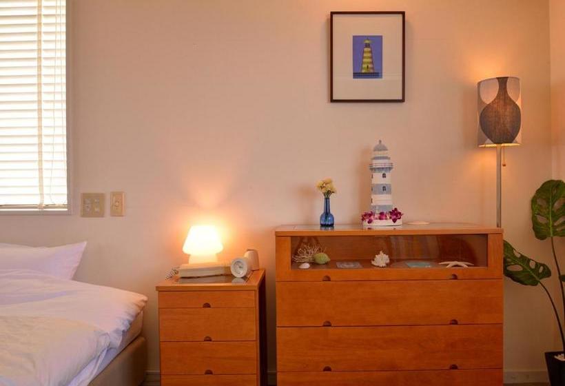 הוסטל Cafe  Isola Bella