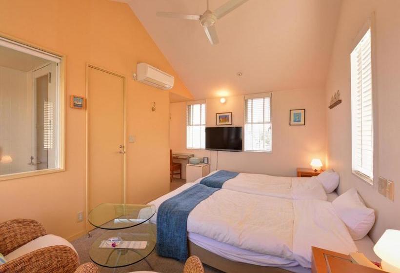 הוסטל Cafe  Isola Bella