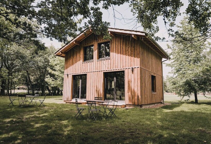 Bed and Breakfast Le Domaine De Petiosse