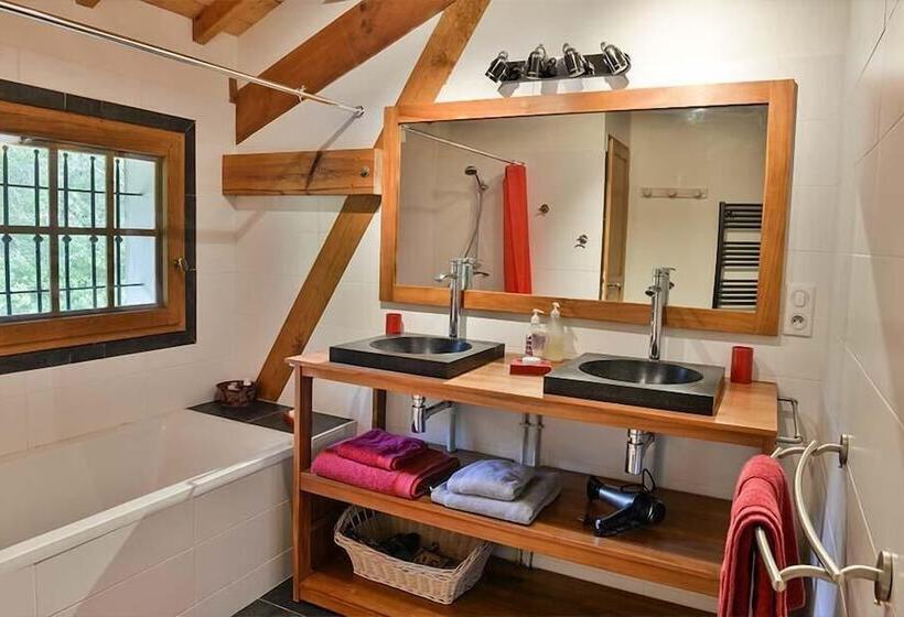 Bed and Breakfast Le Domaine De Petiosse