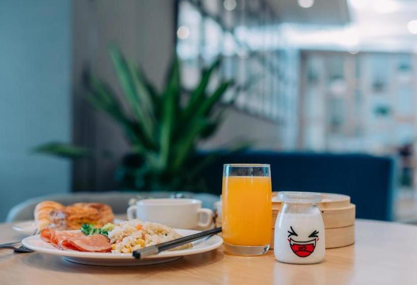 Kyriad Marvelous Hotel Shanghai Jiading Baolong Plaza Branch