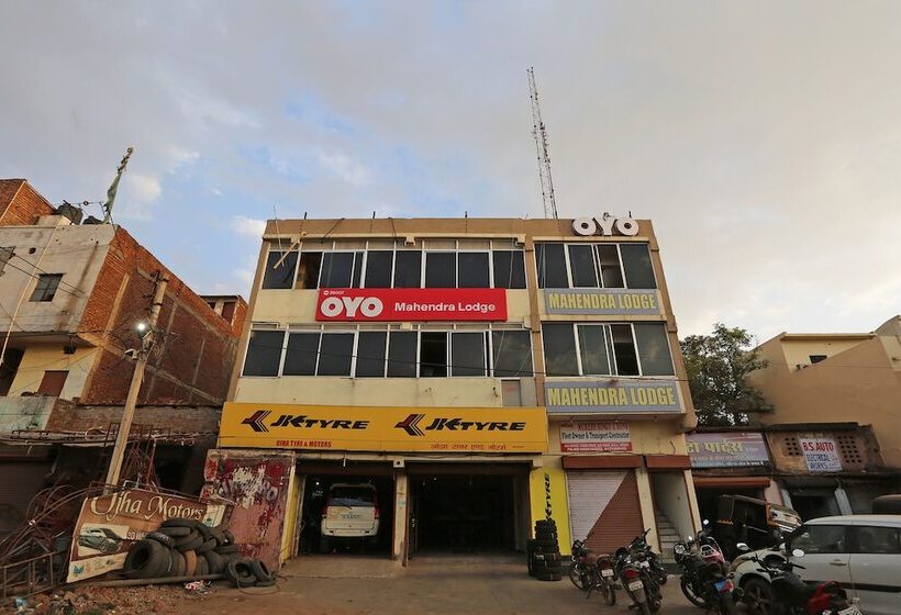 Hotell Oyo 36007 Mahendra Saver