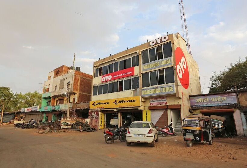 Hotell Oyo 36007 Mahendra Saver