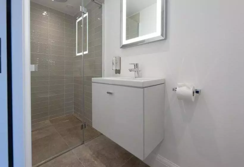 ホテル The Withies Inn