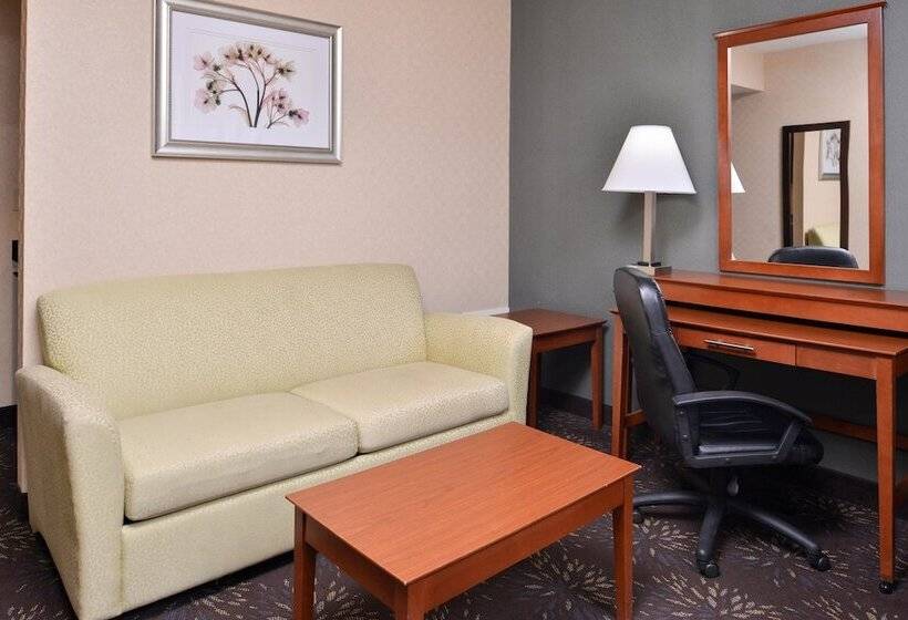 Holiday Inn Express Hotel & Suites West Chester By Ihg