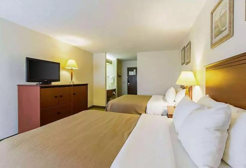 호텔 Baymont By Wyndham Omaha Sw