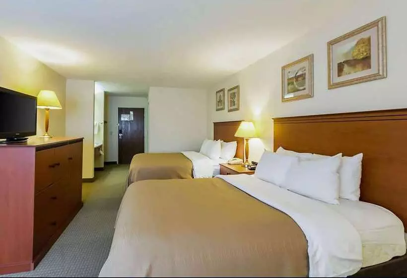 호텔 Baymont By Wyndham Omaha Sw