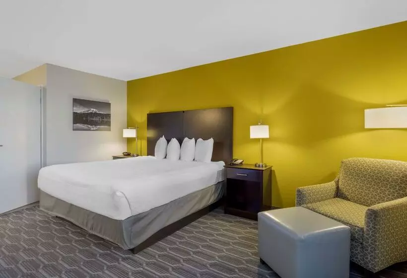 هتل Best Western Plus Wenatchee Downtown